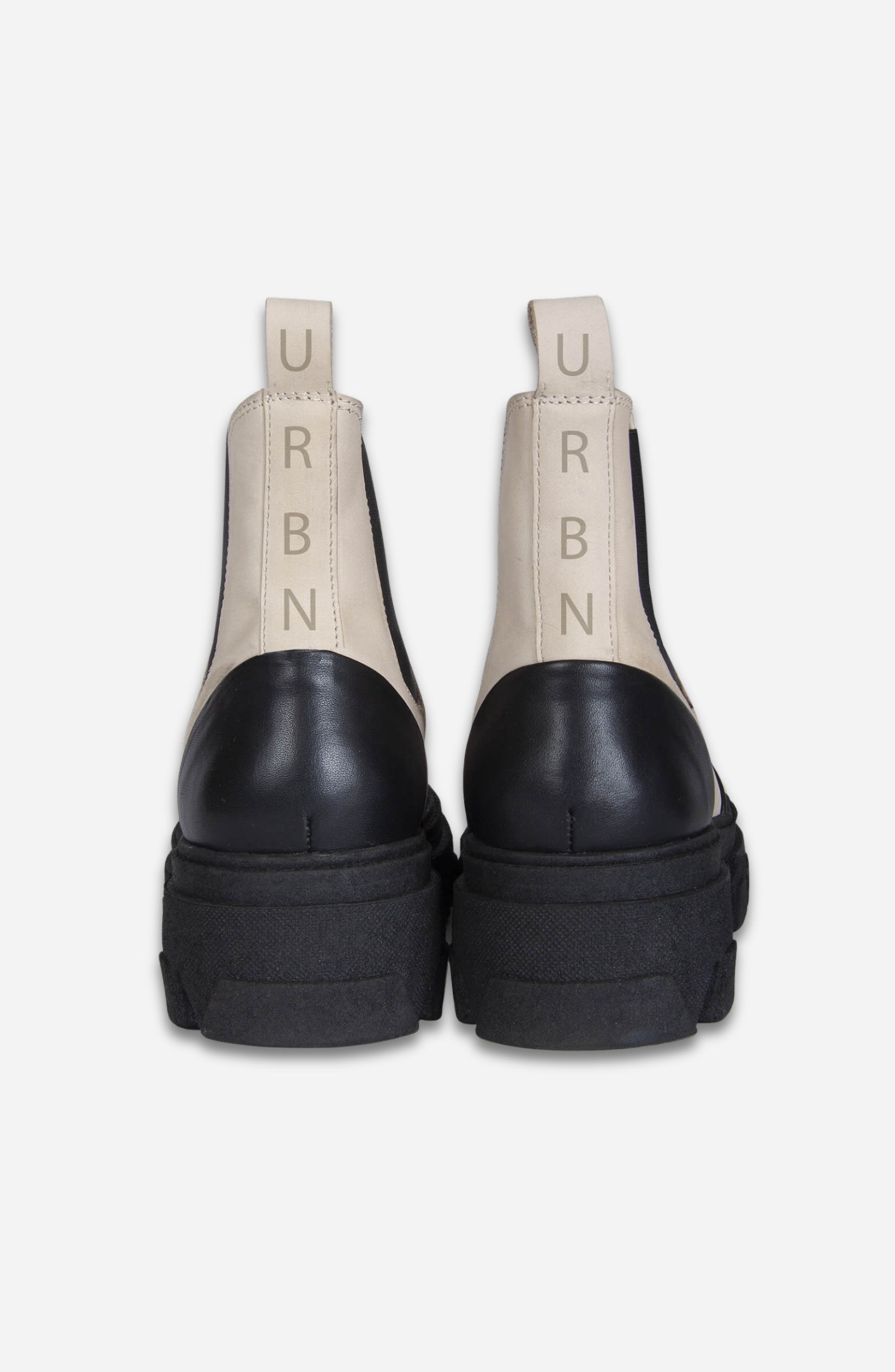 CHELSEA CAP TOE