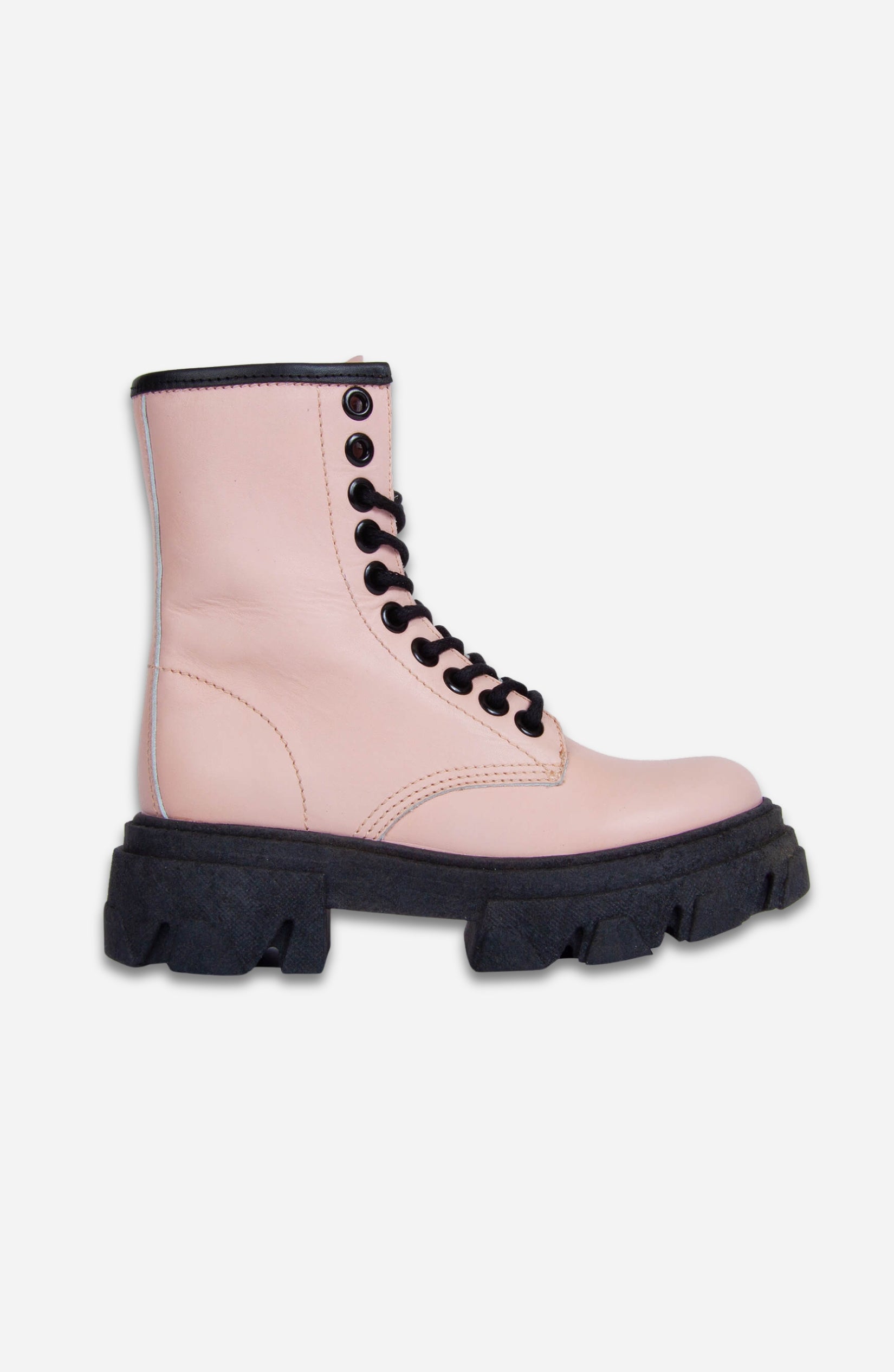 COMBAT BOOTS